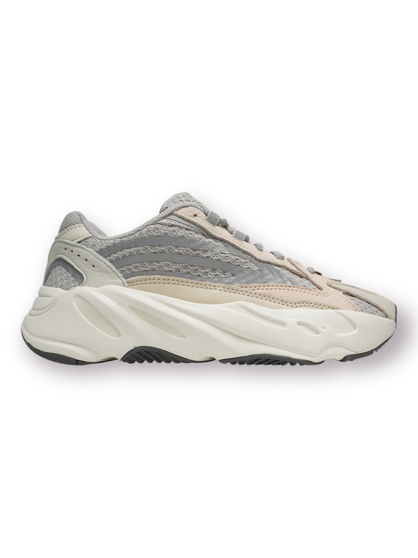 Yeezy 700 V2 'Cream' (Pre-Owned)