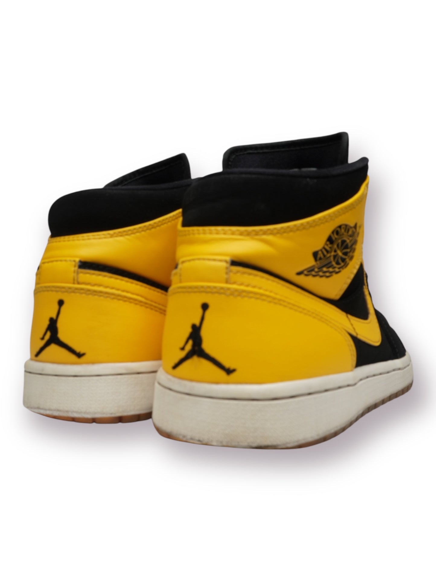 Jordan 1 Mid 'New Love' 2017 (Pre-Owned)