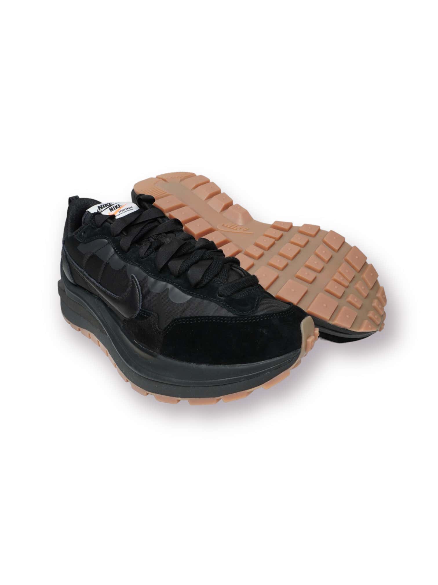 sacai x Nike Vaporwaffle 