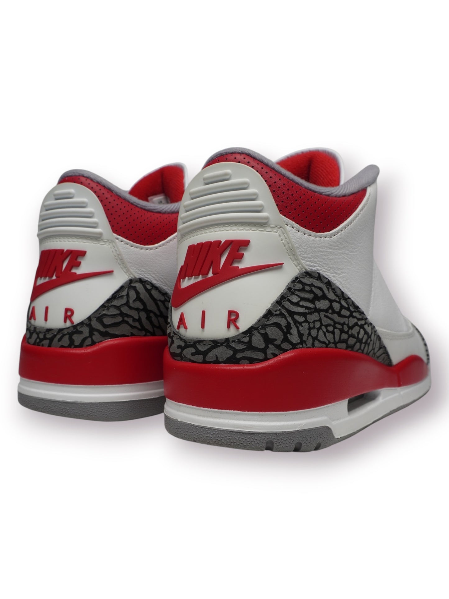 Jordan 3 Retro 'Fire Red 2023' (Pre-Owned)