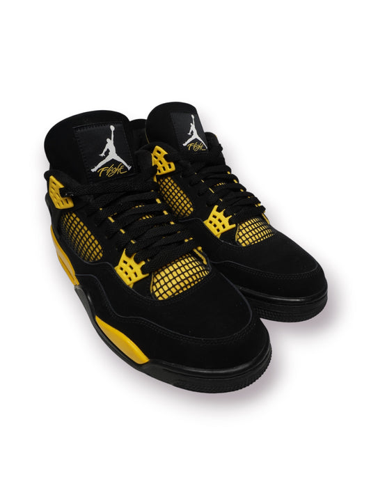 Jordan 4 Retro 'Thunder 2023' (Pre-Owned)