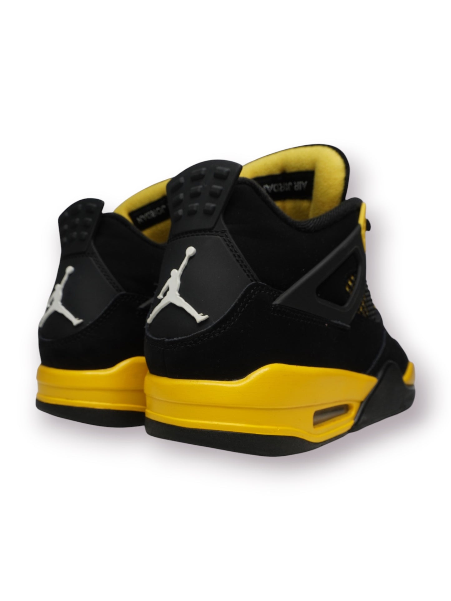 Jordan 4 Retro 'Thunder 2023' (Pre-Owned)
