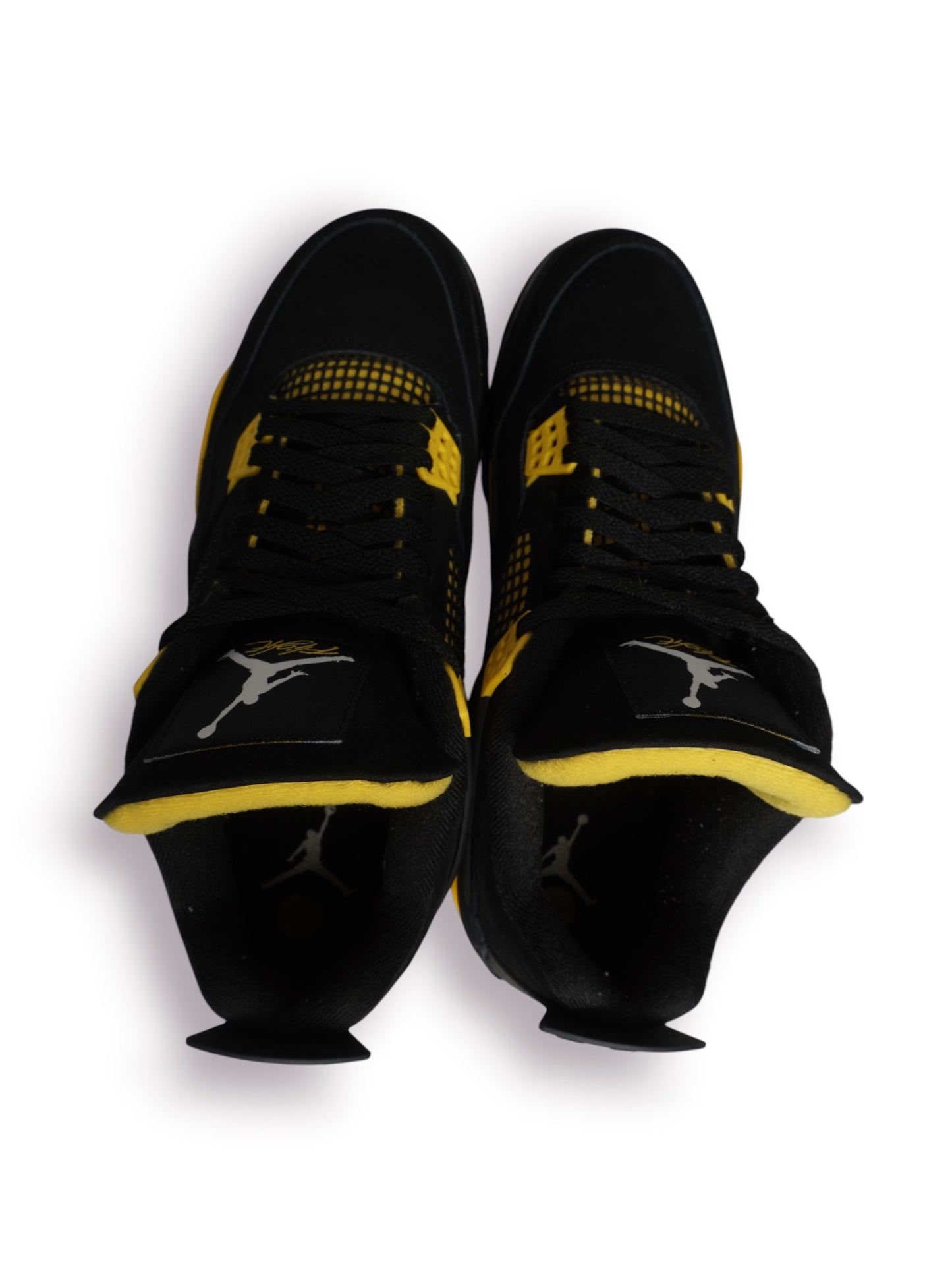 Jordan 4 Retro 'Thunder 2023' (Pre-Owned)