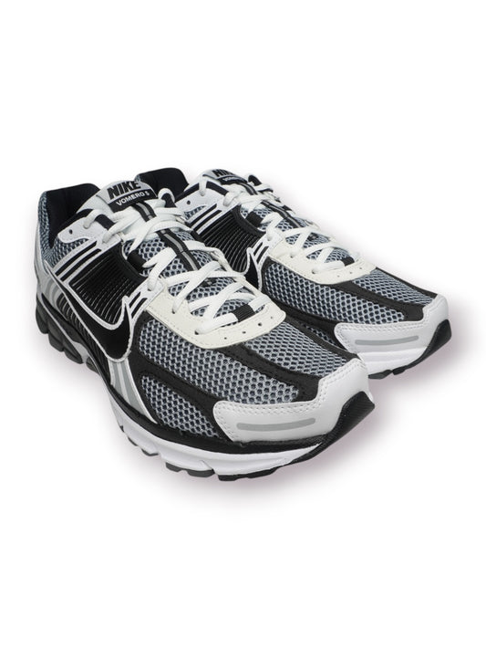 Nike Zoom Vomero 5 SE SP 'Dark Grey/Black/White'