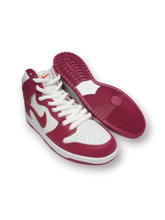 Nike SB Dunk High Orange Label ‘Sweet Beet’