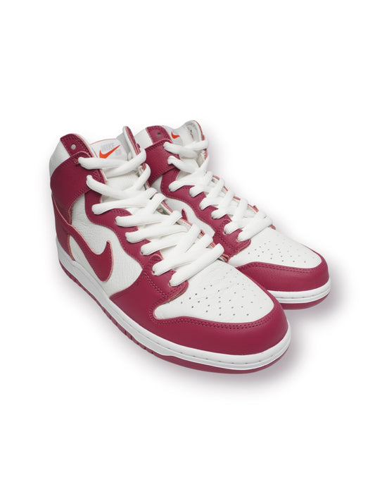 Nike SB Dunk High Orange Label ‘Sweet Beet’