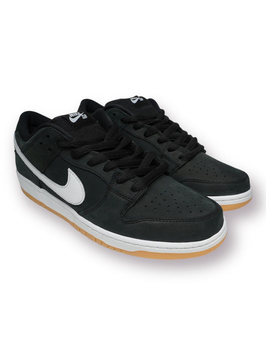 Nike SB Dunk Low Pro ‘Black Gum’