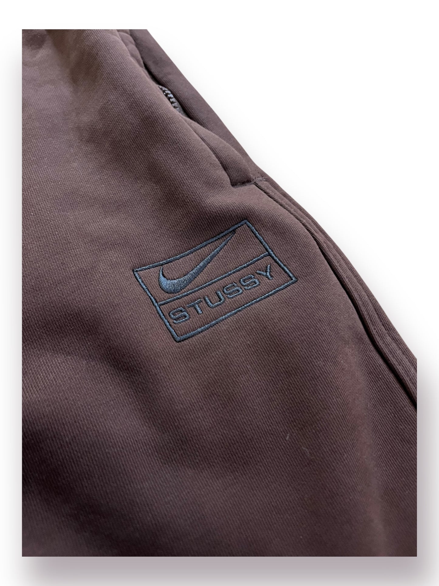 Stussy x Nike Stone Washed Fleece Pant ‘Dark Cinder’ (FW25)