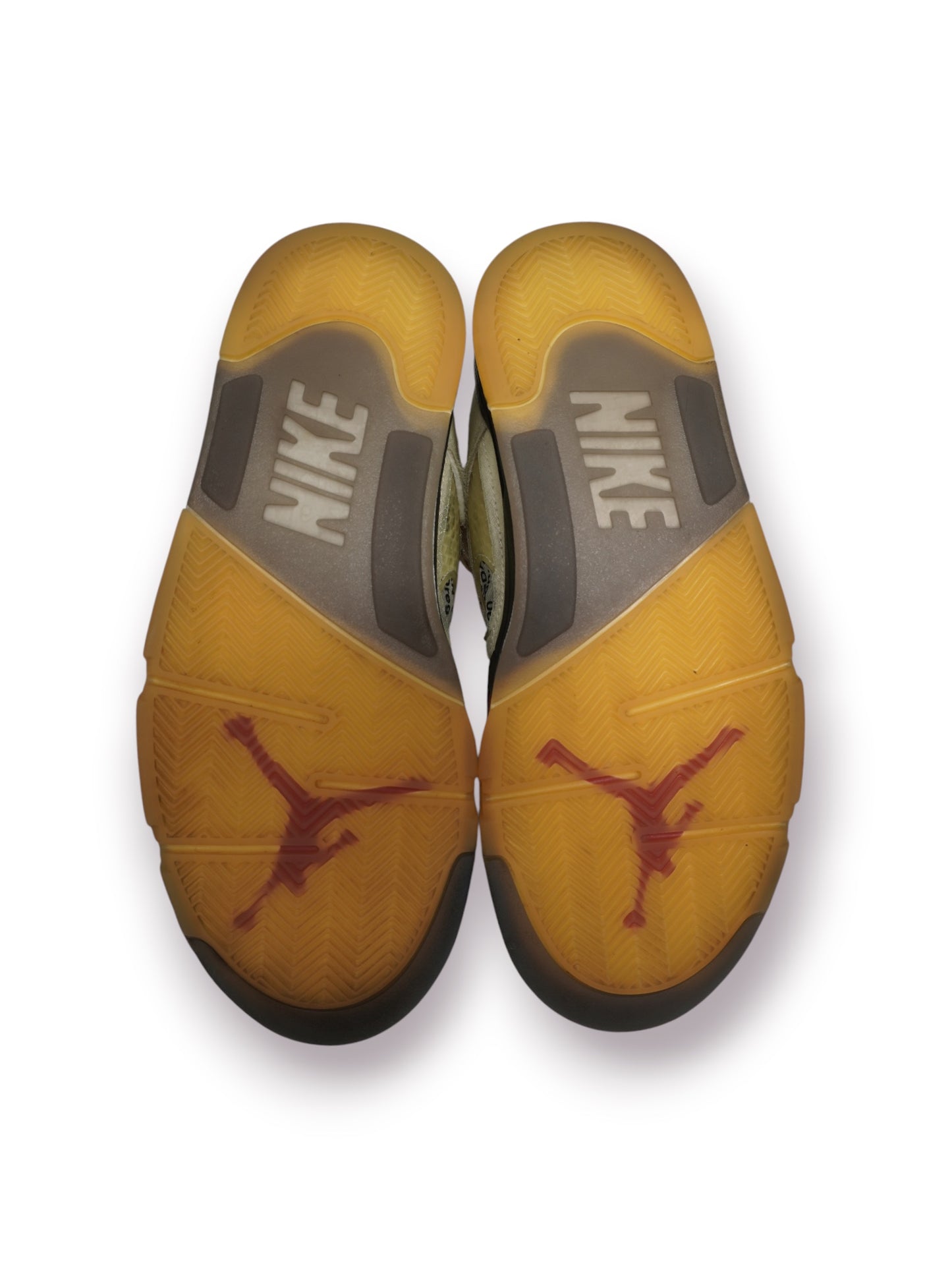 OFF-WHITE x Jordan 5 ‘Sail’ (Pre-Owned)