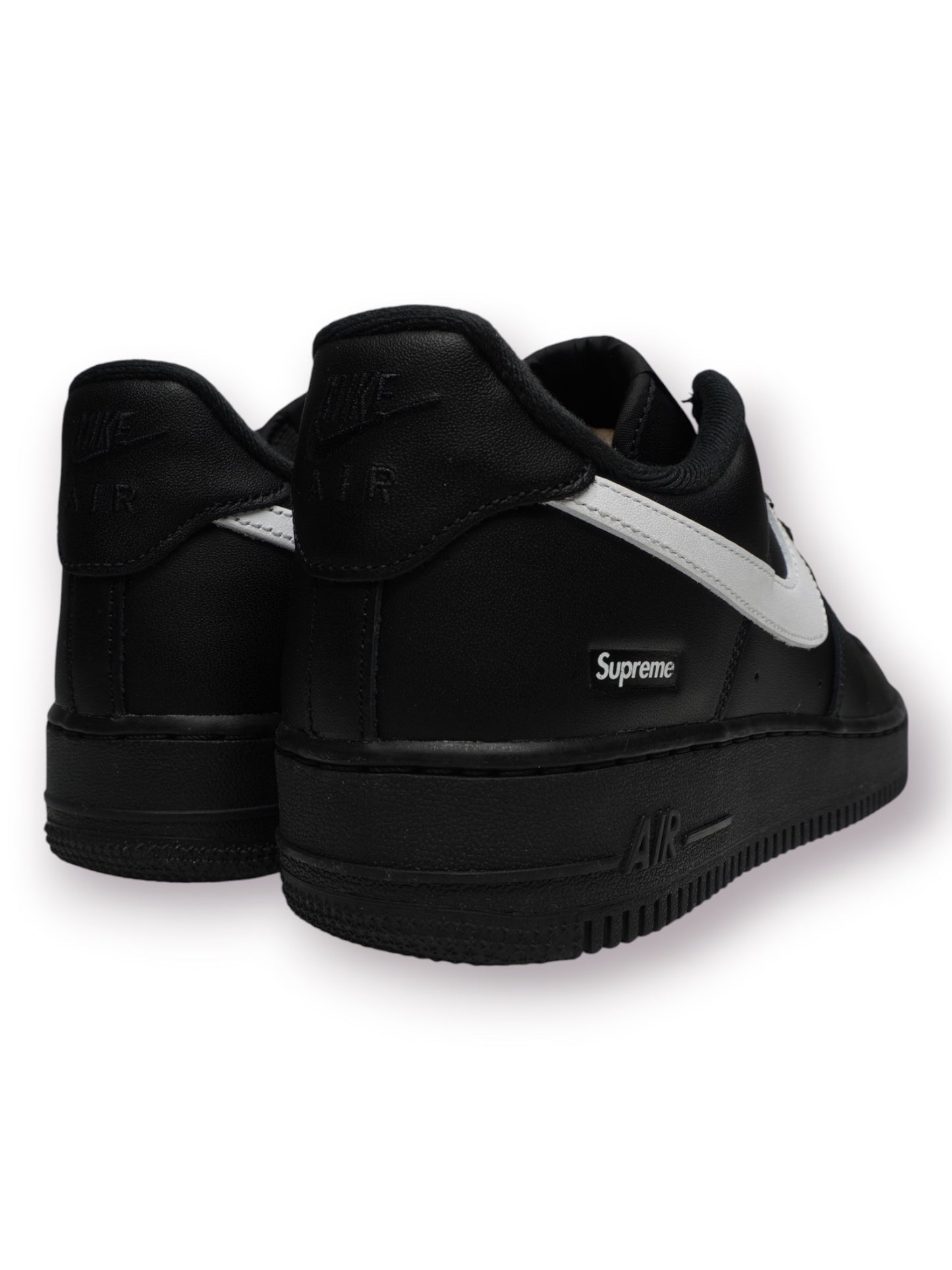 Supreme x Nike Air Force 1 Low ‘Black/White’ (Pre-Owned)