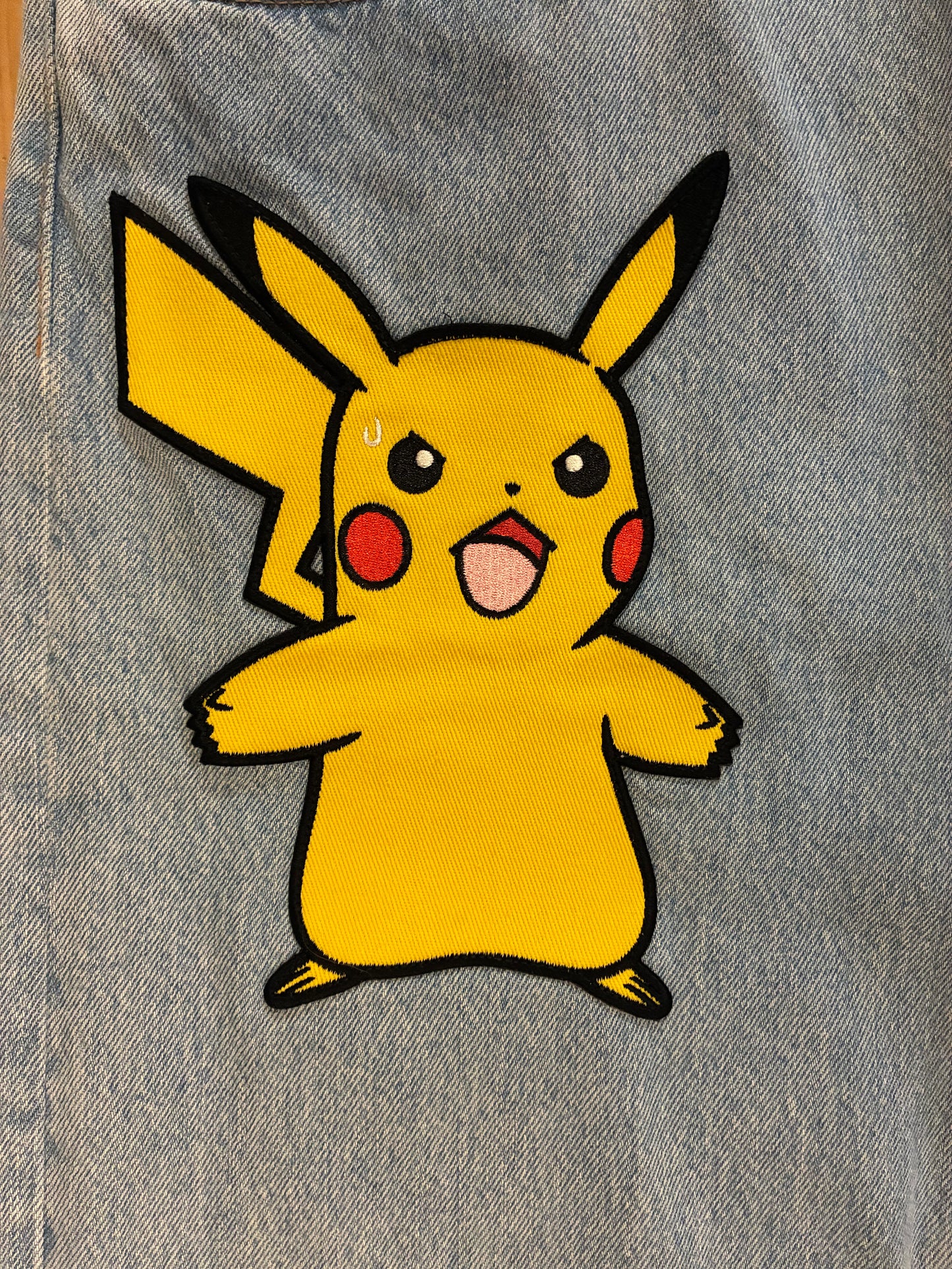 Levi’s x Pokémon 551Z Authentic Straight Jeans ‘Light Wash’ (Pre-Owned)