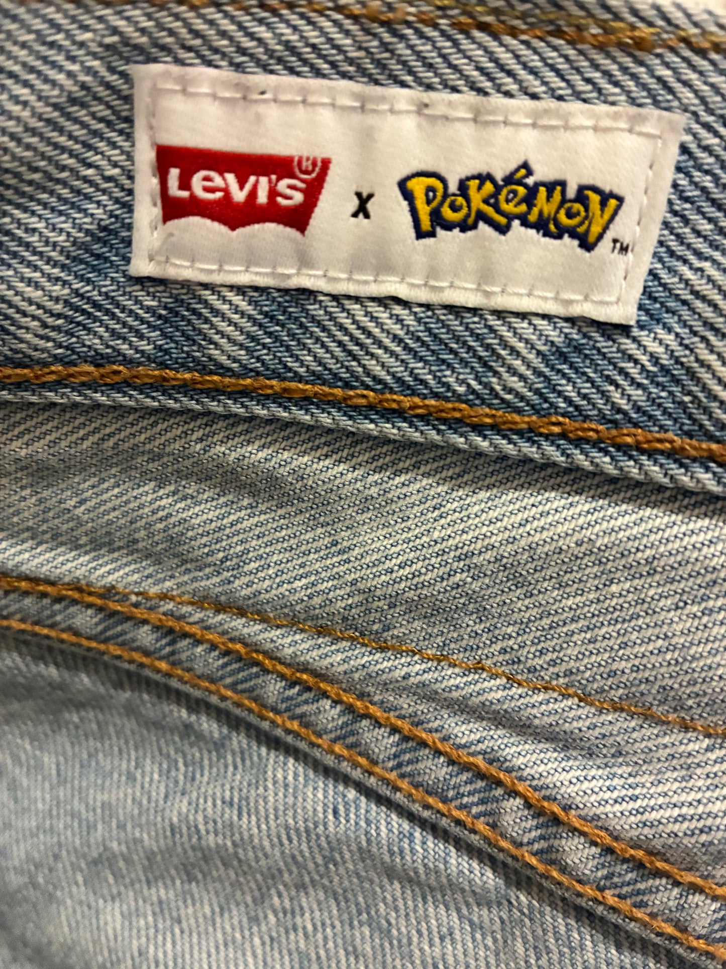 Levi’s x Pokémon 551Z Authentic Straight Jeans ‘Light Wash’ (Pre-Owned)