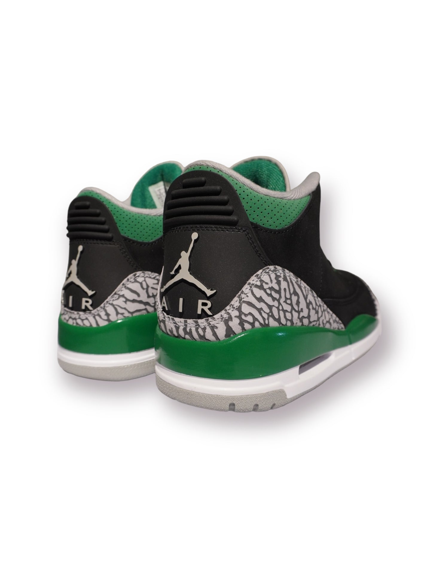 Jordan 3 'Pine Green'