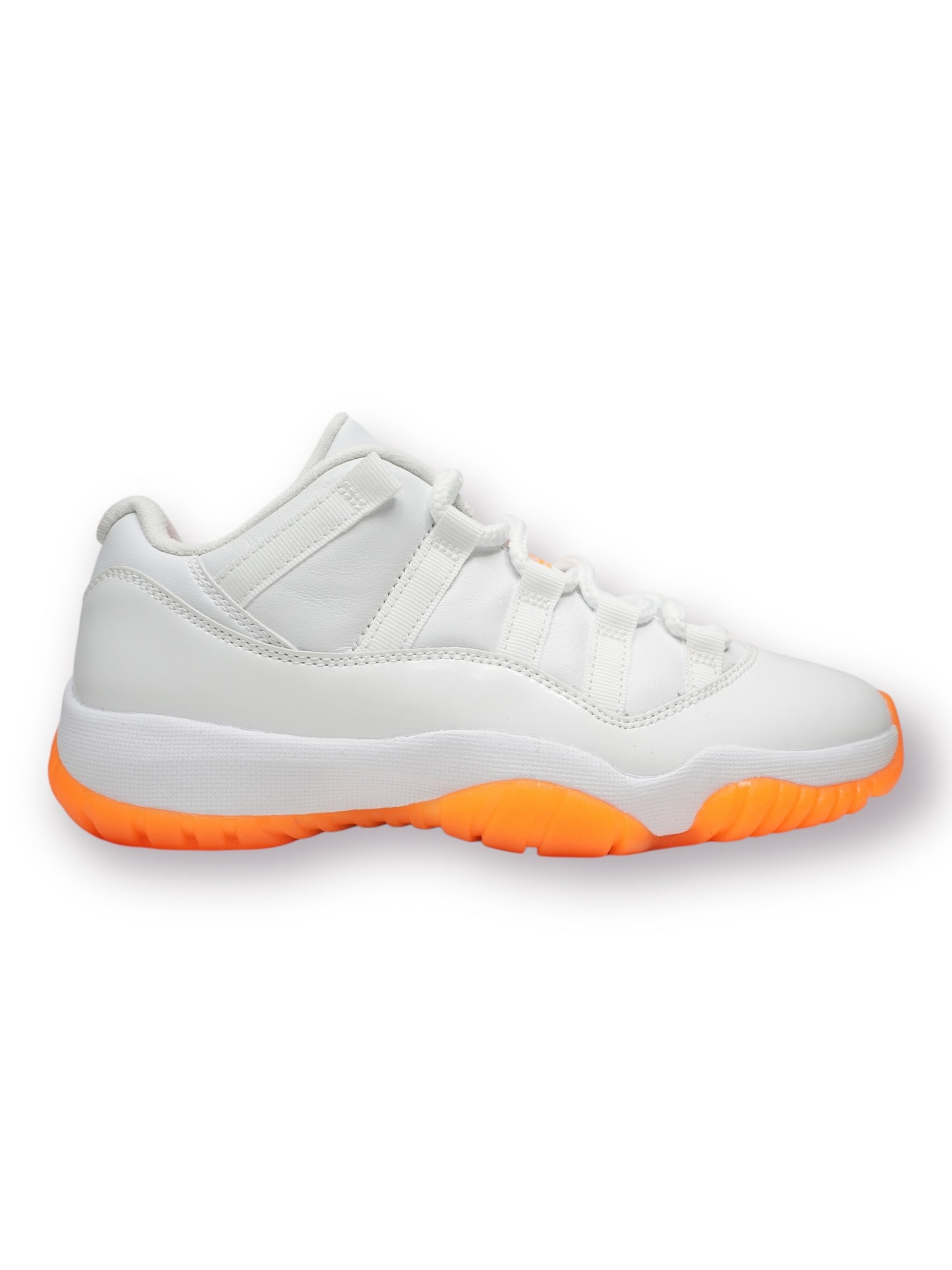 Jordan 11 Low 'Citrus' (Pre-Owned)