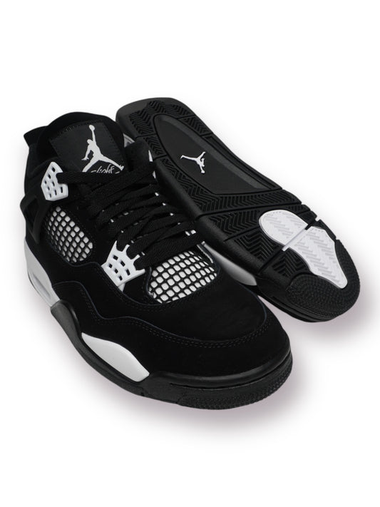 Jordan 4 'White Thunder'