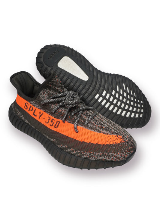 Yeezy 350 V2 'Carbon Beluga' (Pre-Owned)