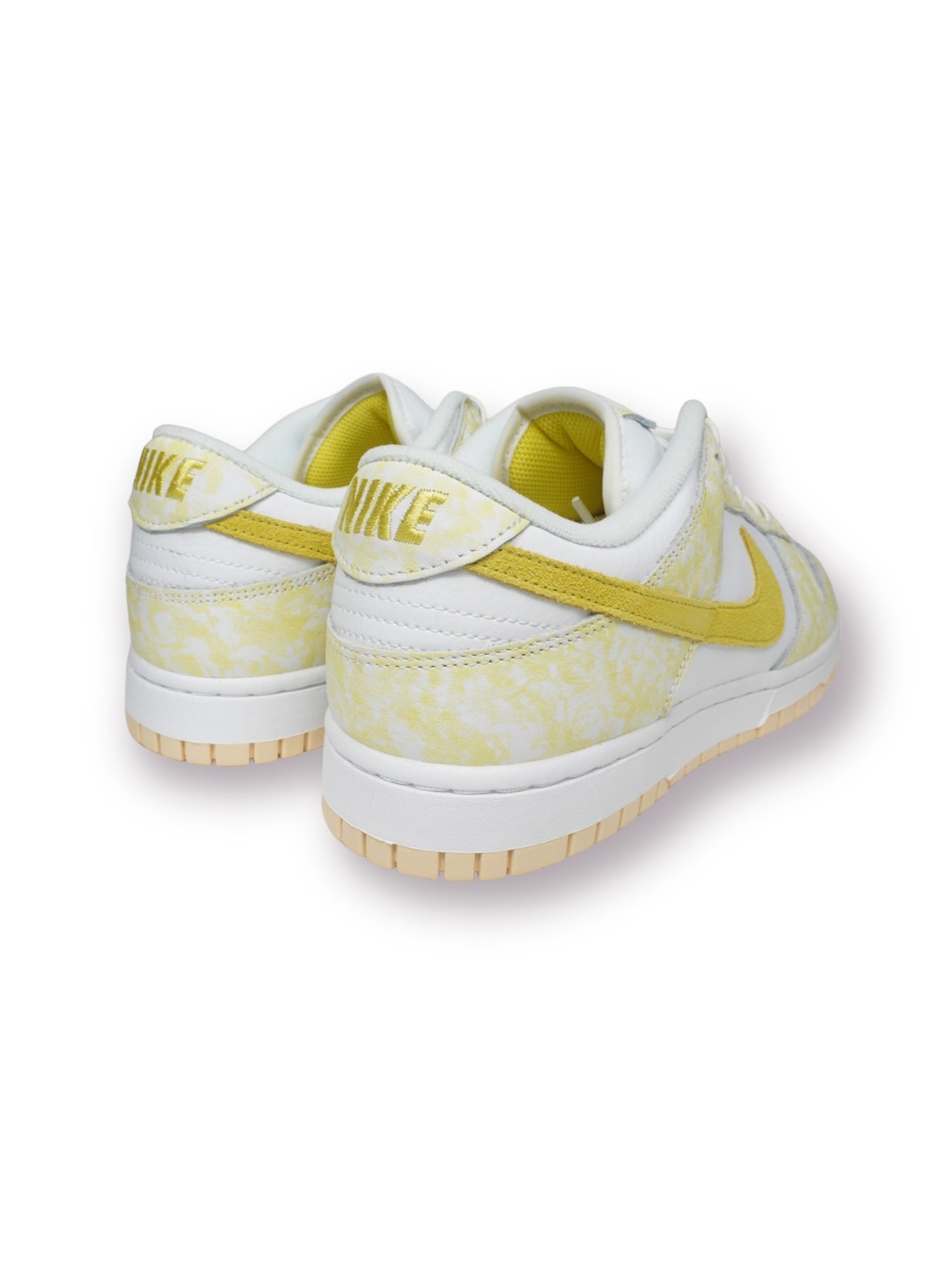 Nike Dunk Low 'Yellow Strike'